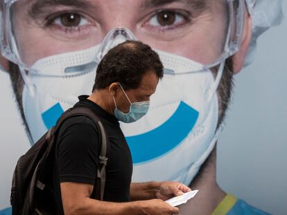 A man in the Vallecas neighborhood of Madrid on Saturday.