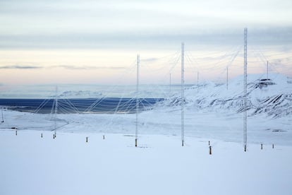 Radar antennas at the European Incoherent Scatter Scientific Association (EISCAT) facility on Breinosa, Svalbard, Norway October 24, 2015. A Norwegian chain of islands just 1,200 km (750 miles) from the North Pole is trying to promote new technologies, tourism and scientific research in a shift from high-polluting coal mining that has been a backbone of the remote economy for decades. Norway suspended most coal mining on the Svalbard archipelago last year because of the high costs, and is looking for alternative jobs for about 2,200 inhabitants on islands where polar bears roam. Part of the answer may be to boost science: in Ny-Alesund, the world's most northerly permanent non-military settlement, scientists from 11 nations including Norway, Germany, France, Britain, India and South Korea study issues such as climate change. The presence of Norway, a NATO member, also gives the alliance a strategic foothold in the far north, of increasing importance after neighbouring Russia annexed Ukraine's Crimea region in 2014.    REUTERS/Anna FilipovaPICTURE 02 OF 19 - SEARCH "SVALBARD FILIPOVA" FOR ALL IMAGESâ€¨  