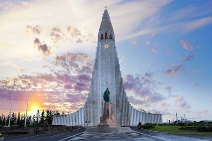 La iglesia luterana de Hallgrímskirkja, en Reikiavik (Islandia).