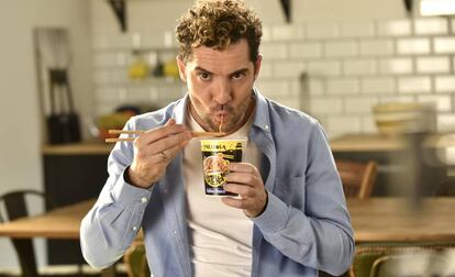 El cantante David Bisbal, en un anuncio de Yatekomo, marca de GBFoods.