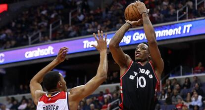 DeRozan, autor de 40 puntos.