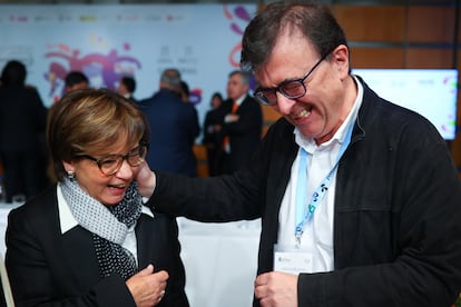 Piedad Bonnett con Javier Cercas, este viernes.
