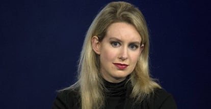 Elizabeth Holmes, fundadora de Theranos en 2015