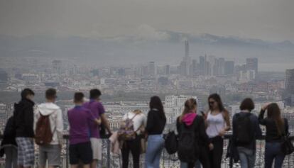 Contaminació a Barcelona, des de Montjuïc.