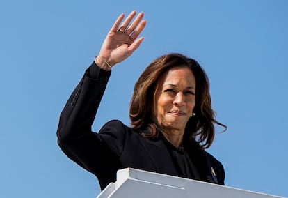 Kamala Harris, tras participar el miércoles en Johnstown (Pensilvania) en una ceremonia para conmemorar los ataques del 11-S.