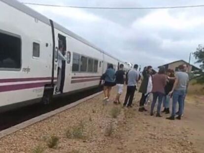 Los servicios públicos no deben fallar. Es muy grave y hay que pedir perdón , admite el presidente de la compañía ferroviaria