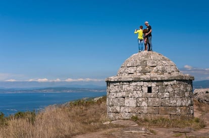 Templo en el monte O Facho, en Cangas.