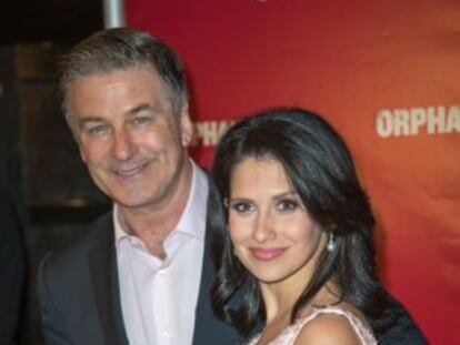 Alec e Hilaria Baldwin, el 18 de abril en el estreno de 'Orphans'