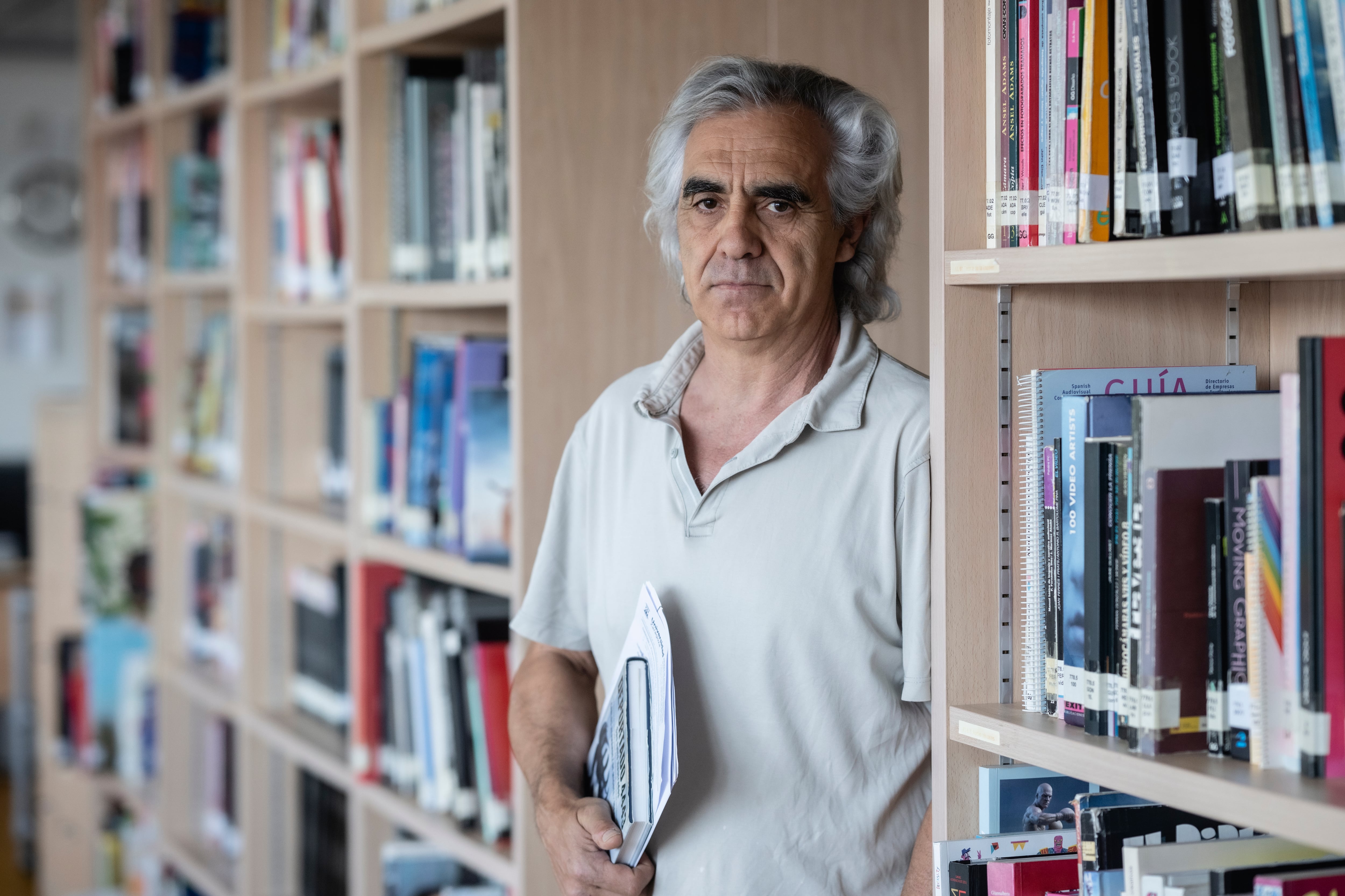 Juan Pedro Serrano, corrector of the History of Spain exam, in the library of his center on Thursday.