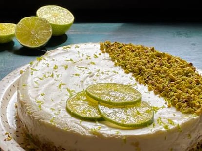 Tarta de lima y pistacho: una receta sin horno