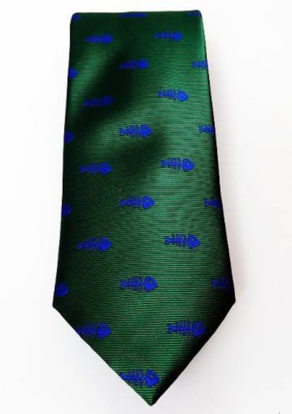 Detalle del modelo de la corbata de Rajoy.