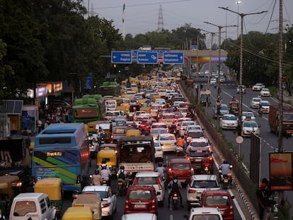 Traffic on a road in New Delhi, India, on September 6.