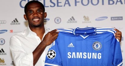 Eto&#039;o, en su presentaci&oacute;n con el Chelsea