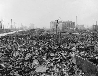 Devastación tras el lanzamiento de la bomba atómica en la ciudad japonesa de Hiroshima, en 1945. 