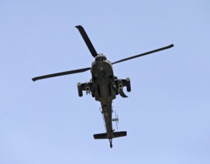 Helicóptero militar