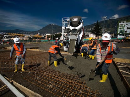 Trabajos en la ciudad de Quito, Ecuador. 