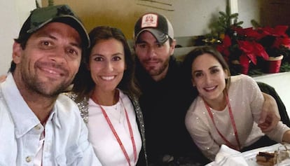 Fernando Verdasco, junto a su esposa Ana Boyer, Enrique Iglesias y Tamara Falcó, el sábado en Madrid.