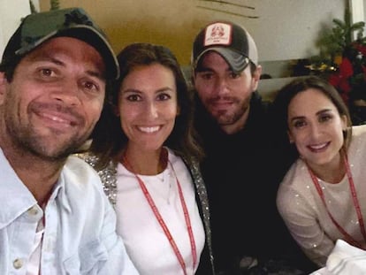 Fernando Verdasco, junto a su esposa Ana Boyer, Enrique Iglesias y Tamara Falcó, el sábado en Madrid.
