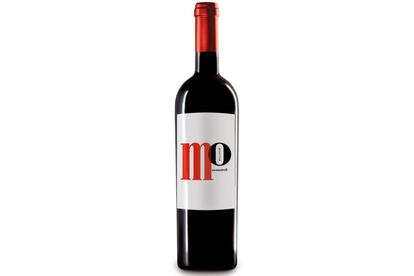 Con cuatro ojos de lince: </br><b>Enate, crianza, cabernet sauvignon y merlot</b> (<i>Enate</i>), 5,09€. D.O. Somontano (Huesca). No confundir con el Enate crianza de cabernet sauvignon y tempranillo, bastante más caro y que entraría en la categoría de megavinos (al final de este artículo). "Cuerpo denso y postgusto largo; aroma intenso con reminiscencias a frutas almibaradas rojas y a guirlache". </br><b>MO, Monastrell</b> (<i>Sierra Salinas</i>), 6,89€. D.O. Alicante. Un crianza que "se ha convertido por méritos propios en un vino de referencia y admirado culto. Ganador de la edición de <i>Los Supervinos 2016</i>. "Uvas monastrell y tintorera, "tiene finura en boca, con un pase denso ligeramente abocado, a la vez fresco, y un sabor a confitura inglesa". En El Corte Inglés y Supercor. </br><b>Puerta de Alcalá, reserva</b> (<i>Vinos Jeromín</i>), 3,99€. D.O. Vinos de Madrid. "Caldo rojo de tonos mates, con aroma a pimiento maduro y a matorral de los montes de Castilla, y el sabor, un tanto neutro, con buenísimo gusto a confitura y un fondo a bellota. Postgusto largo y elegante". </br><b>Torrent del Mañá, reserva</b> (<i>Santa Catalina del Mañán</i>), 4€. D.O. Alicante. "Su aroma es una fantasía: remite a confitura de moras, pan de higo, dátiles y tarta de Santiago. En la boca, notas de especias (canela), regaliz". Denso y elegante. En Hipercor y Supercor. </br><b>Castillo de Argum, tinto cencibel roble</b> (<i>El Castillo</i>), 5,60€. Vino de la Tierra de Castilla. Etiquetado como "<i>organic wine</i>" y "ecológico", "con aroma floral y a moras rojas silvestres", según las notas de cata del autor; "el sabor remite a hierbas aromáticas de montaña, como albahaca y romero, y a frutas maduras". En El Corte Inglés.