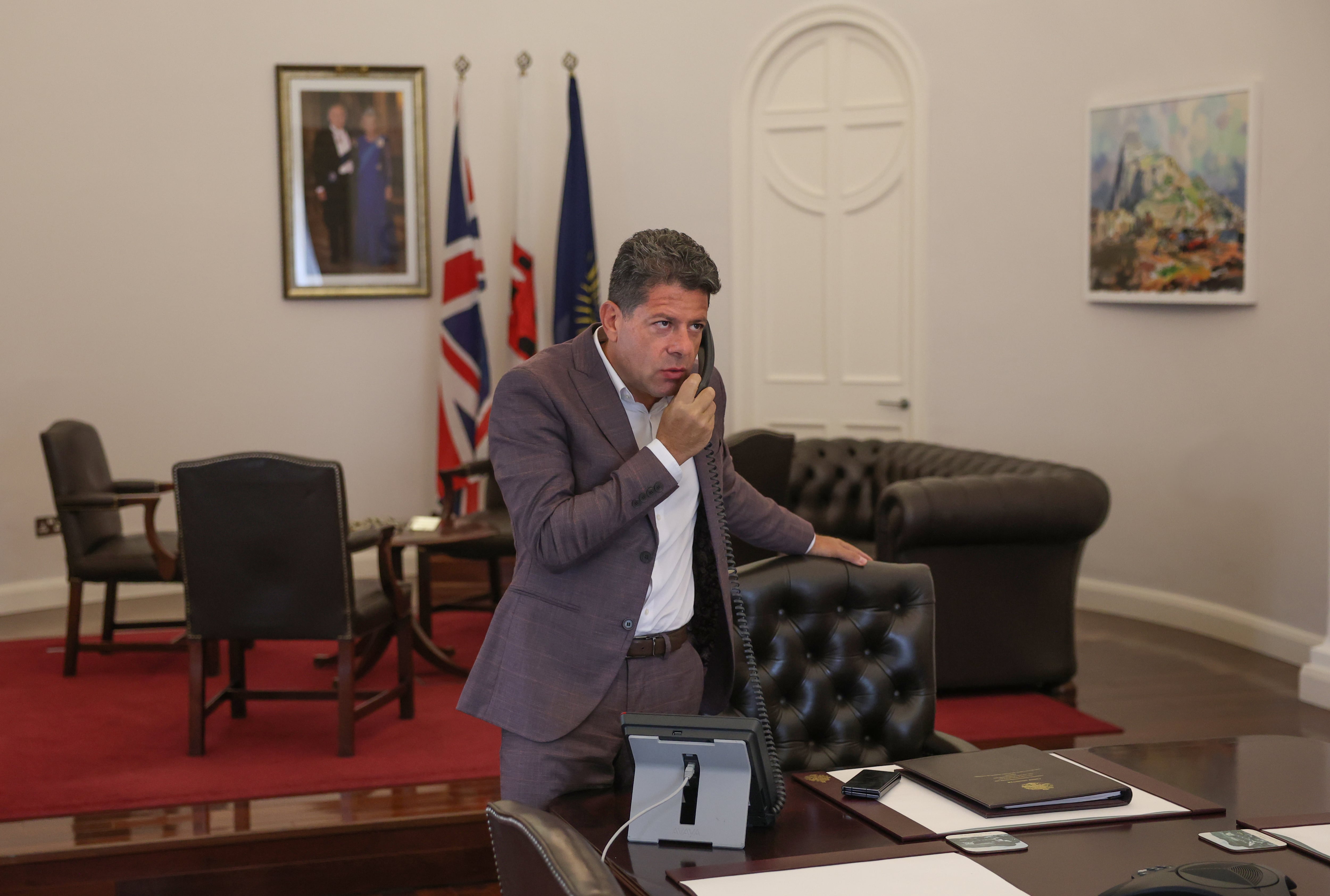Fabian Picardo, ministro principal de Gibraltar, en Covent Place, sede del Gobierno del Peñón, en 2023.
