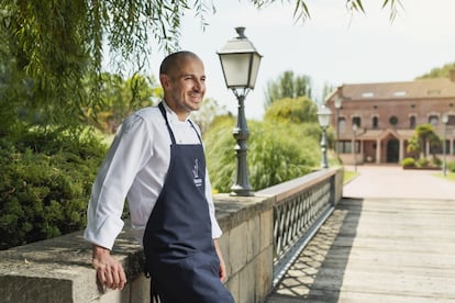 El cocinero Joel Castanyé, propietario del restaurante La Boscana, en Lleida. Imagen proporcionada por el local.