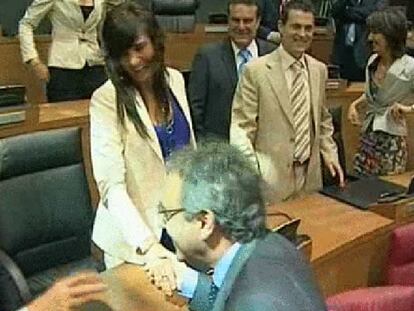 La socialista Elena Torres presidirá el Parlamento de Navarra con el apoyo de UPN