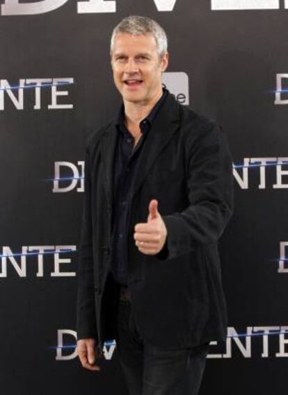 El director estadounidense Neil Burger posa en el photocall de la película "Divergente" hoy en Madrid.