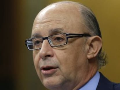 Crist&oacute;bal Montoro, ministro de Hacienda. 