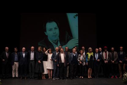 Foto de familia al final del homenaje a Javier Marías.