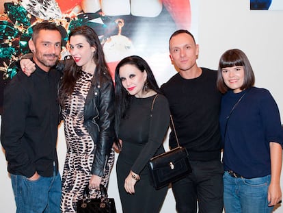 Anton Heunis y S Moda celebran el décimo aniversario del artista