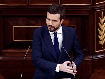 El líder del PP, Pablo Casado, durante su intervención en la segunda sesión del debate de moción de censura presentada por Vox, este jueves en el Congreso.