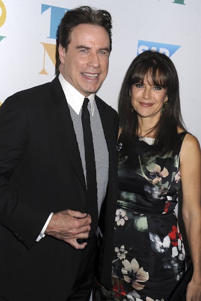 <b>John Travolta y Kelly Preston.</b> La pareja de actors están casados desde 1991. A pesar de los numerosos rumores de infidelidades, que siempre le apuntan a él, el matrimonio sigue y ellos jamás han hecho caso de las habladurías. Han tenido tres hijos, Jett (1992), Ella (2000) y Benjamin (2010). En 2009 la pareja perdía a su primogénito a los 16 años víctima de la enfermedad de Kawasaki.