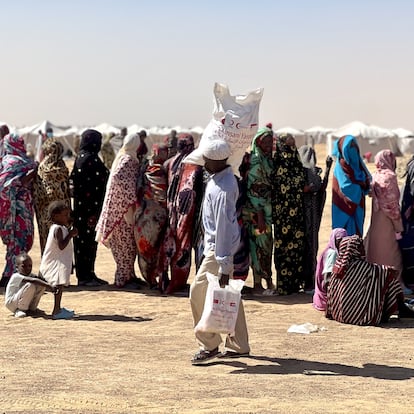 Personas de Sudán desplazados de El Fasher
