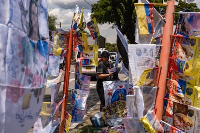 La festividad de la Virgen del Carmen se celebra cada 16 de julio, un día muy esperado por comunidades en varias regiones de Colombia, especialmente en Antioquia y Cundinamarca.
