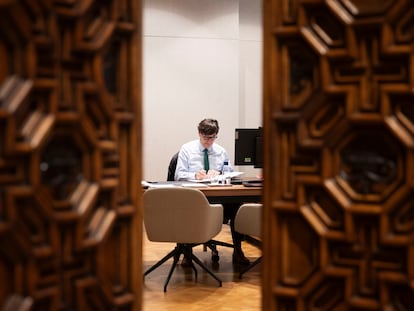 El presidente Illa en el Palau de la Generalitat.