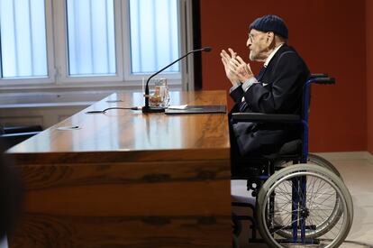 Otro momento de la rueda de prensa de Pombo en Real Academia Española. 