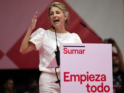 Yolanda Díaz se dirige a los asistentes al acto en el que lanzó su candidatura a las elecciones general, en Madrid el pasado domingo.