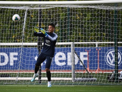 Areola, durante un entrenamiento con la selección de Francia.