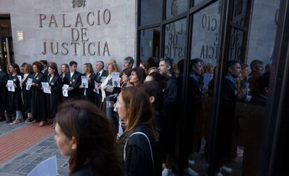 Huelga de los Letrados de la Administración de Justicia en Santa Cruz de Tenerife, en noviembre de 2022.