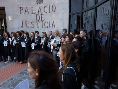 Huelga de los Letrados de la Administración de Justicia en Santa Cruz de Tenerife, en noviembre de 2022.