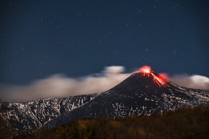 Imagen del la zona sureste del cráter del Etna.