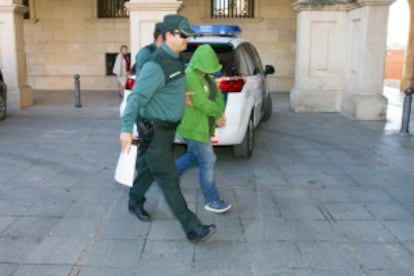 Un dels implicats per tràfic de medicaments arriba a declarar al jutjat número 3 de Terol.