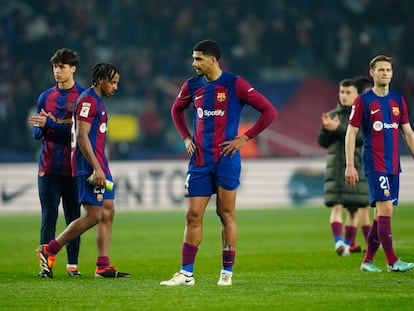 Jugadores del FC Barcelona después del partido frente al Villarreal.