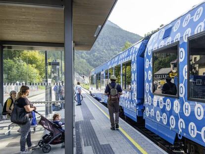 Tren de pasajeros impulsado con hidrógeno de Alstom en Alemania.
 
 