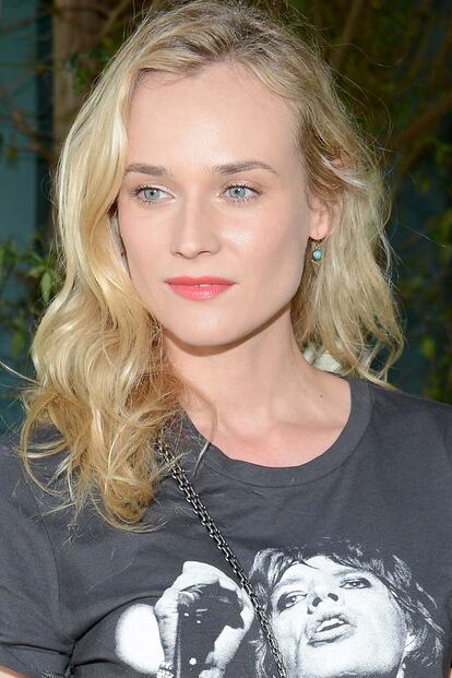 Diane Kruger opta por la naturalidad en sus looks más relajados.