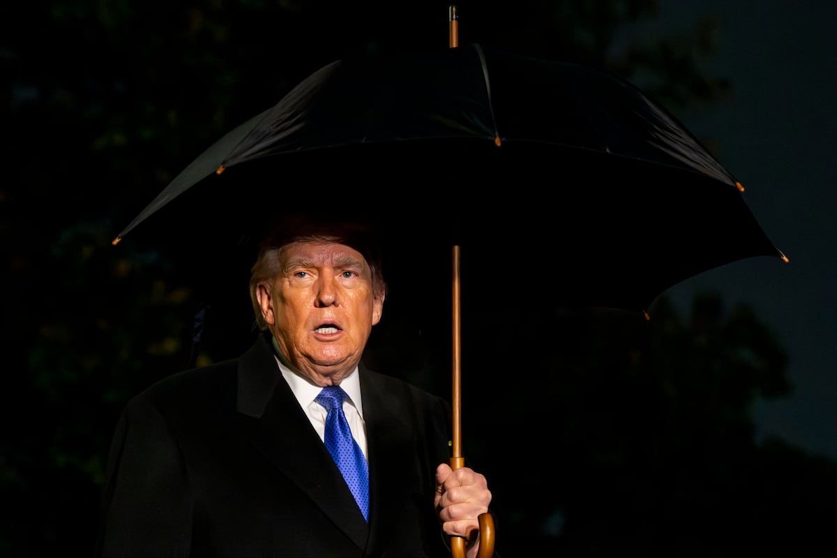 Una jueza federal frena temporalmente el intento de Trump de cancelar el ‘parole’ de reunificación familiar