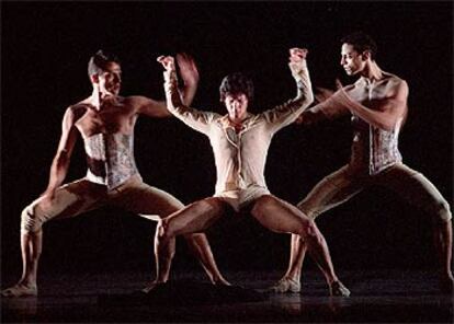 Un momento del ensayo general de la Compañía Nacional de Danza en el Teatro Real.
GORKA LEJARCEGI