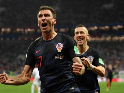 Mandzukic e Perisic, os autores dos gols croatas contra a Inglaterra.