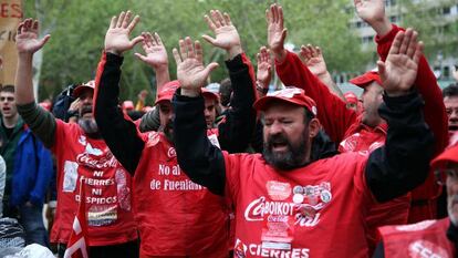 protesta de trabajadores de Coca-Cola contra el ERE el pasado abril