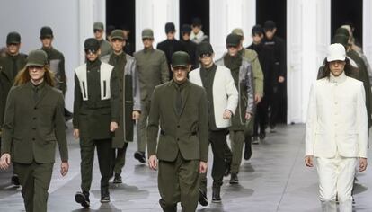 Desfile de Dior en la semana de la moda masculina de Par&iacute;s.